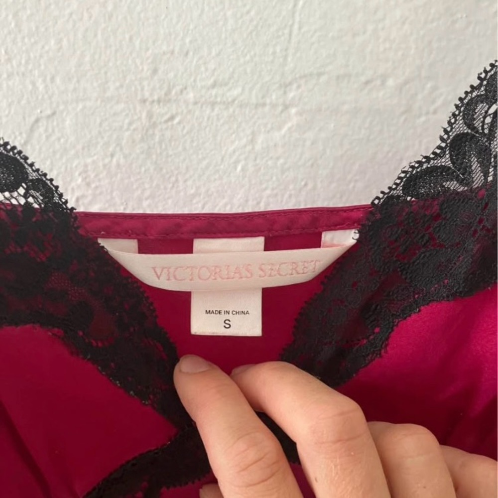 Victoria’s Secret Silk Slip Nightgown - S - Picture 4 of 7